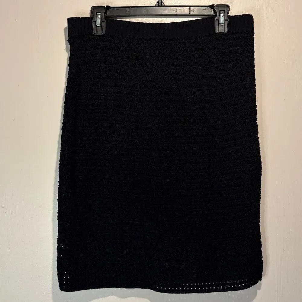 Express NWT Black Knee Length Crochet Textured Open Knit Lined Skirt Size L